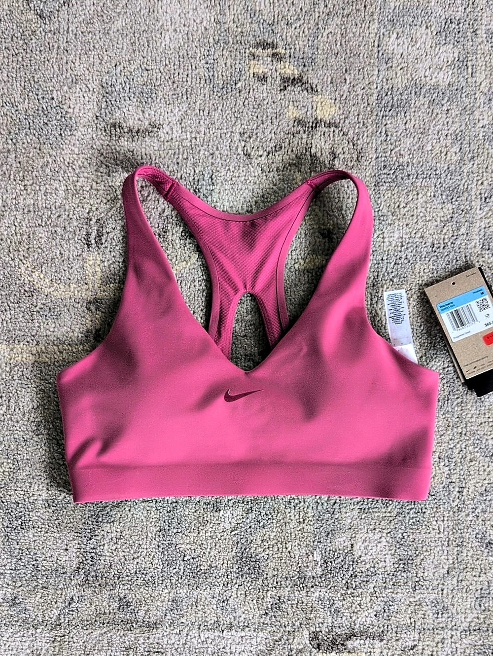 NWT Nike Universa Medium-Support Padded Sports Bra Sweet Beet Medium